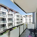 Dom & House - Marina 格但斯克