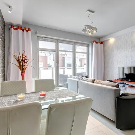 Dom & House Apartments - Marina Residence Apartment